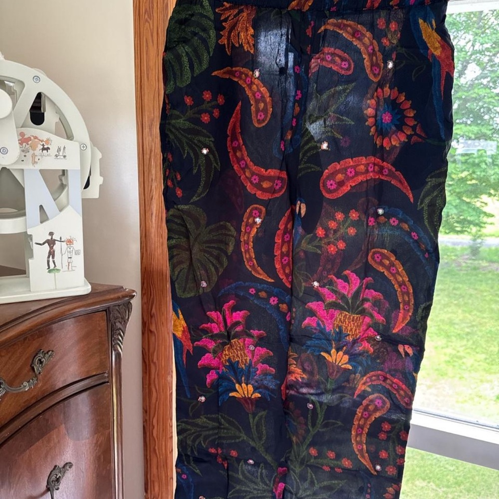 Farm Rio Navy Tropical Tapestry Pants, Brand New with Tags, Never Worn